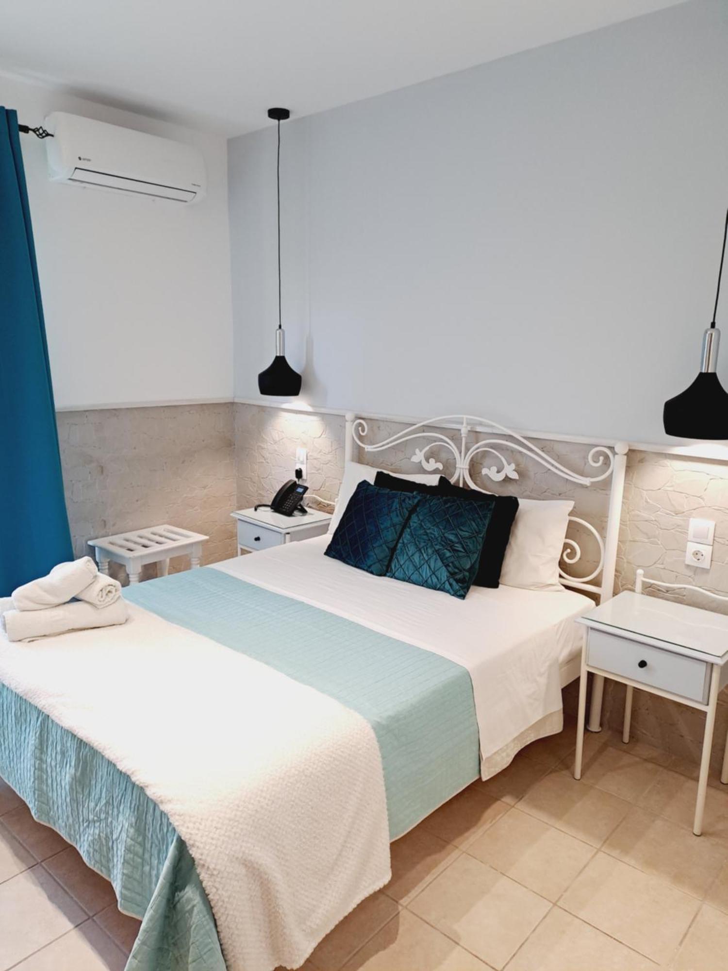 Hotel Kastro Skiathos Chora Chambre photo